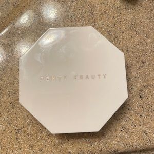 FENTY BEAUTY KILLAWAT FOIL